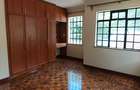 4 Bed Townhouse with En Suite in Lavington - 13