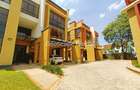 5 Bed Townhouse with En Suite in Lavington - 1