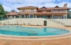 5 Bed House with En Suite at Nyari - 1