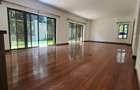 5 Bed Townhouse with En Suite in Kileleshwa - 15