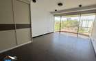 3 Bed Apartment with En Suite at Riverside Grove - 14