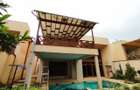 4 Bed House with En Suite in Lavington - 4