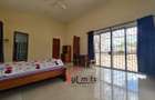 5 Bed Townhouse with En Suite at General Mathenge - 8