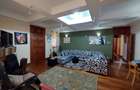 6 Bed House with En Suite at Glory Road - 12