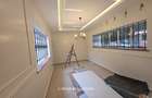 4 Bed House with Garden in Rosslyn - 7