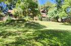 4 Bed Villa with En Suite in Lavington - 2