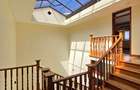 5 Bed Townhouse with En Suite in Westlands Area - 8