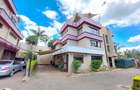 5 Bed Townhouse with En Suite at Nairobi - 2