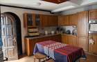 4 Bed Townhouse with En Suite at Riverside Drive. - 12