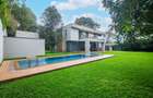 5 Bed Townhouse with En Suite in Karen - 10