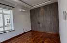 5 Bed Townhouse with En Suite at Chalbi Drive - 5