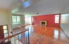 5 Bed Townhouse with En Suite at Lavington - 6