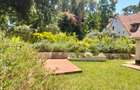 1 Bed House with En Suite at Karen - 11