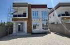 4 Bed Townhouse with En Suite in Kitengela - 1