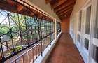 4 Bed House with En Suite in Runda - 15
