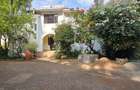 4 Bed House with En Suite in Runda - 1