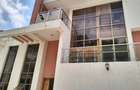 5 Bed Townhouse with En Suite in Lavington - 1