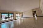 4 Bed Apartment with En Suite in Brookside - 1