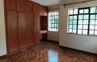 4 Bed Townhouse with En Suite in Lavington - 15