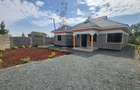3 Bed House with En Suite at Rimpa - 1