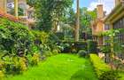 4 Bed Townhouse with En Suite in Lavington - 1