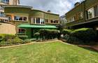 4 Bed Townhouse with En Suite at Riverside Drive - 1