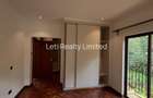 5 Bed Townhouse with En Suite in Lavington - 6