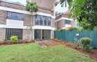 5 Bed Townhouse with En Suite at Spring Valley - 1