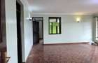 3 Bed Apartment with En Suite in Lavington - 12