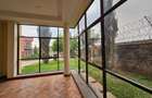 5 Bed Townhouse with En Suite in Lavington - 2