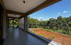 6 Bed House with En Suite in Nyari - 10