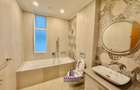 3 Bed Apartment with En Suite at City Park Drive - 11