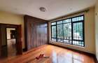 5 Bed House in Runda - 14
