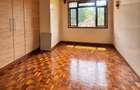 5 Bed Townhouse with En Suite at Gitanga Road - 6