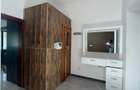 6 Bed House with En Suite in Runda - 9