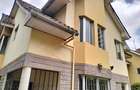 5 Bed Townhouse with En Suite in Kileleshwa - 17