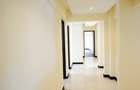 3 Bed Apartment with En Suite in Riverside - 11