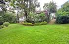 4 Bed House with En Suite at Lavington Green - 2