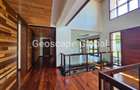 5 Bed House with En Suite in Runda - 13