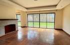 5 Bed Townhouse with En Suite in Lavington - 2