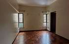 4 Bed Apartment with En Suite in Brookside - 16