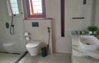 4 Bed Townhouse with En Suite in Runda - 12