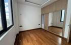 4 Bed Apartment with En Suite in Spring Valley - 6