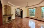4 Bed Townhouse with En Suite in Lavington - 2