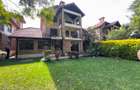 4 Bed Townhouse with En Suite in Lavington - 1