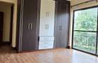 5 Bed Townhouse with En Suite at Grovelia Grove - 20