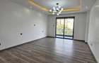4 Bed Apartment with En Suite at Valley Arcade - 2
