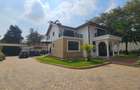 Serviced 5 Bed Apartment with En Suite in Runda - 8