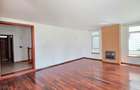 5 Bed Townhouse with En Suite at Lavington Green - 16