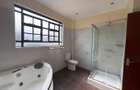 4 Bed Townhouse with En Suite in Lavington - 18